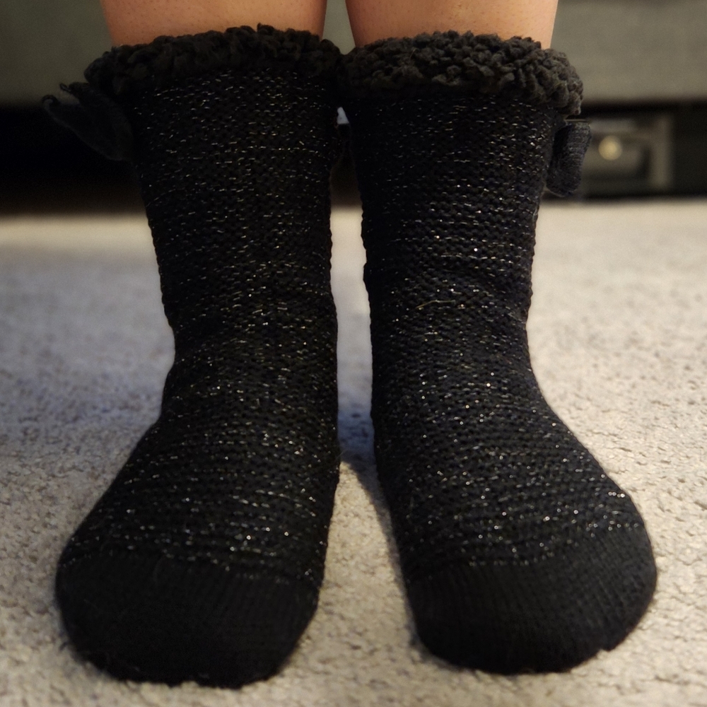 Betsey Johnson Cabin Slipper Socks
